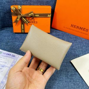 Hermes Calvi Card Holder Epsom Leather Gold Hardware In Grey