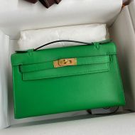 Hermes Kelly Pochette Swift Leather Gold Hardware In Green